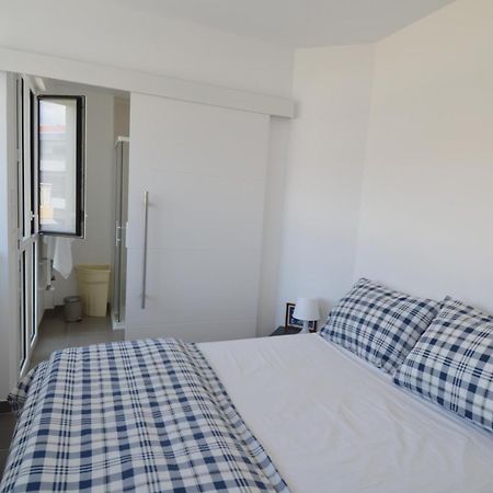 Villa Smolett - Appartement Cosy Au Coeur Du Quartier Du Port Nisa Exterior foto