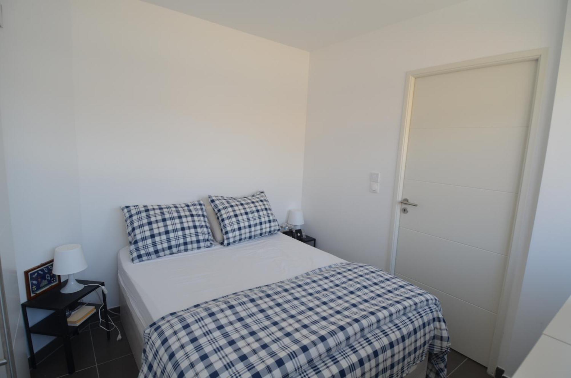 Villa Smolett - Appartement Cosy Au Coeur Du Quartier Du Port Nisa Exterior foto